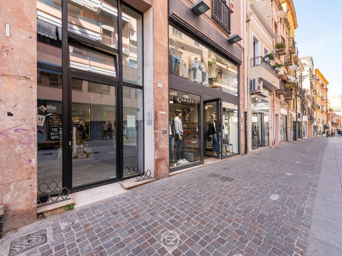 Garibaldi Central Apartment Cagliari Exterior foto
